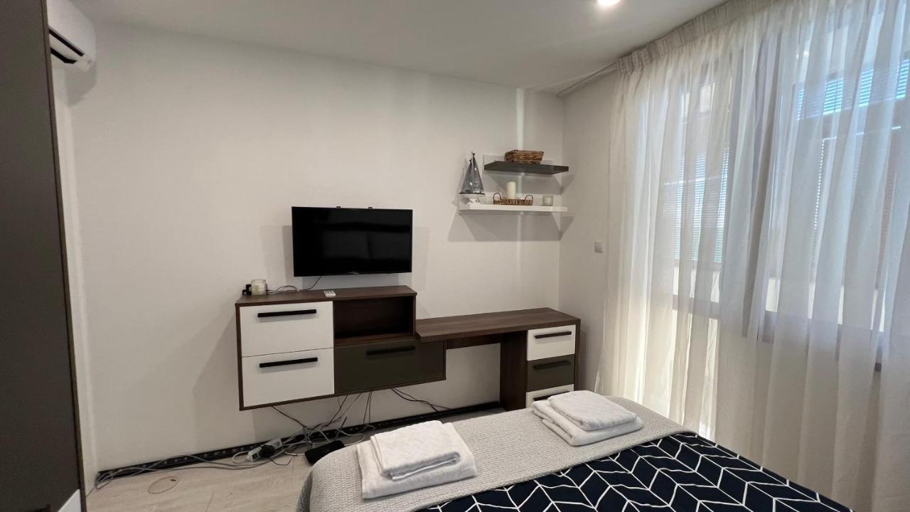 Ross Holiday Home Burgas Stad Buitenkant foto